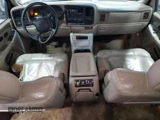 2002 Chevrolet Suburban LT with VIN 1GNFK16Z12J225970, listed as a Copart auction lot 71151514 with 193,743 mi miles and Non Repairable. Bid and sale history available at carsss.com. Image 8.