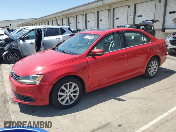 2013 Volkswagen Jetta SE с VIN 3VWDP7AJXDM407787, выставлен на аукционе Copart как лот 54129095 с пробегом 113 796 миль миль и Списание • Salvage title. История ставок и продаж доступна на DreamBid. Изображение 1.