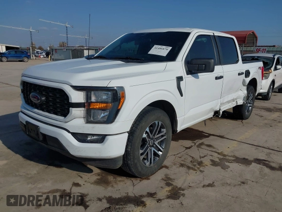 2023 Ford F-150 XL z VIN 1FTEW1CPXPKF87647, wystawiony jako IAAI lot #41486870 z przebiegiem 23 609 mil mil oraz . Historia ofert i sprzedaży dostępna na DreamBid. Obrazek 2.