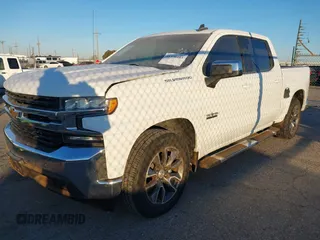 2020 Chevrolet Silverado 1500 LT with VIN 3GCPWCED6LG186606, listed as a IAAI auction lot 41370483 with 97,432 mi miles. Bid and sale history available at carsss.com. Image 17.