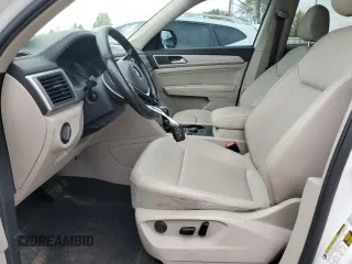 2018 Volkswagen Atlas SE with VIN 1V2KR2CA3JC546563, listed as a Copart auction lot 55458335 with 126,384 mi miles and Salvage title. Bid and sale history available at DreamBid. Image 7.