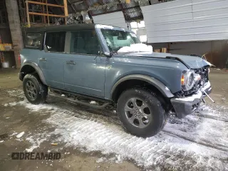 2023 Ford Bronco z VIN 1FMDE5BHXPLB65240, wystawiony jako Copart lot #44208175 z przebiegiem 55 537 mil mil oraz Szkody całkowita. Historia ofert i sprzedaży dostępna na DreamBid. Obrazek 4.