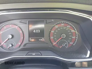 2020 Volkswagen Jetta S z VIN 3VWC57BU0LM100105, wystawiony jako IAAI lot #42213806 z przebiegiem 53 707 mil mil oraz . Historia ofert i sprzedaży dostępna na DreamBid. Obrazek 7.