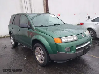 2004 Saturn VUE V6 with VIN 5GZCZ634X4S876278, listed as a IAAI auction lot 41613259 with 243,875 mi miles. Bid and sale history available at carsss.com. Image 1.