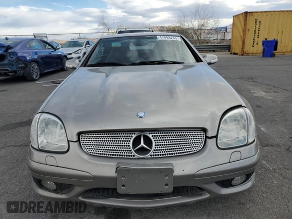 2004 Mercedes-Benz SLK с VIN WDBKK66FX4F305105, выставлен на аукционе Copart как лот 47498255 с пробегом 68 896 миль миль и Списание • Salvage title. История ставок и продаж доступна на DreamBid. Изображение 5.