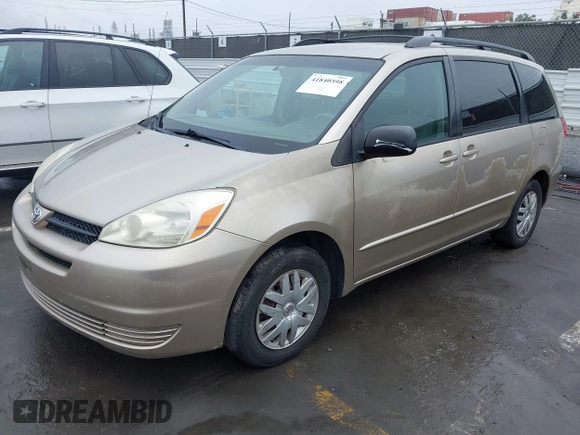 2005 Toyota Sienna CE with VIN 5TDZA23CX5S376540, listed as a IAAI auction lot 41840398 with 180,285 mi miles. Bid and sale history available at carsss.com. Image 2.