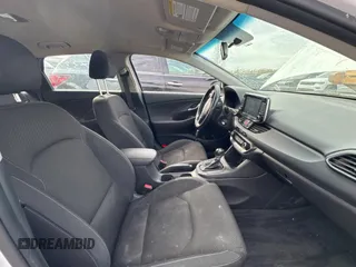 2019 Hyundai Elantra GT with VIN KMHH35LE4KU113150, listed as a Copart auction lot 77800134 with 137,760 mi miles and Non Repairable. Bid and sale history available at carsss.com. Image 5.