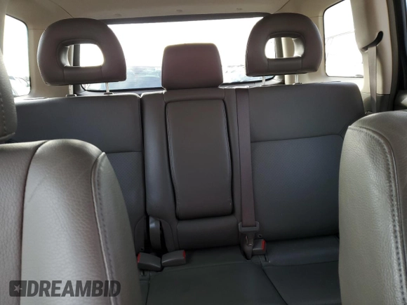 2003 Mitsubishi Outlander XLS with VIN JA4LZ41GX3U023248, listed as a Copart auction lot 84107584 with 121,373 mi miles and Salvage Title. Bid and sale history available at carsss.com. Image 10.