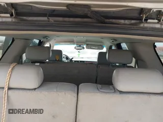 2007 GMC Yukon SLT with VIN 1GKFC13J57R315785, listed as a IAAI auction lot 41794735 with 1 mi miles. Bid and sale history available at carsss.com. Image 8.
