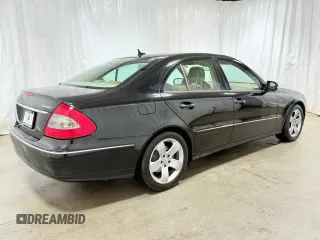 2007 Mercedes-Benz E 550 with VIN WDBUF90X77X223895, listed as a Copart auction lot 54968615 with 102,781 mi miles and Clean Title. Bid and sale history available at carsss.com. Image 4.