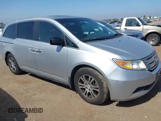 2013 Honda Odyssey EX-L с VIN 5FNRL5H66DB076141, выставлен на аукционе IAAI как лот 42327971 с пробегом 147 826 миль миль и . История ставок и продаж доступна на DreamBid. Изображение 1.