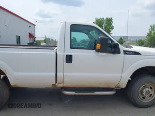 2016 Ford F-250 XLT с VIN 1FTBF2B61GED15892, выставлен на аукционе IAAI как лот 42377404 с пробегом 199 002 миль миль и . История ставок и продаж доступна на DreamBid. Изображение 13.