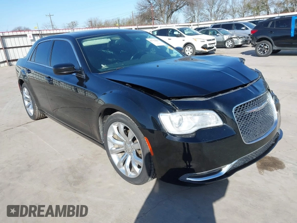 2016 Chrysler 300 Anniversary Edition z VIN 2C3CCAAG5GH313920, wystawiony jako IAAI lot #41712003 z przebiegiem 132 127 mil mil oraz . Historia ofert i sprzedaży dostępna na DreamBid. Obrazek 1.