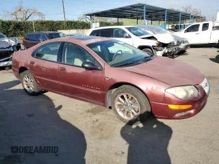 2000 Chrysler 300M M z VIN 2C3HE66G3YH439314, wystawiony jako Copart lot #46734665 z przebiegiem 146 074 mil mil oraz Czysty tytuł • Clean title. Historia ofert i sprzedaży dostępna na DreamBid. Obrazek 4.