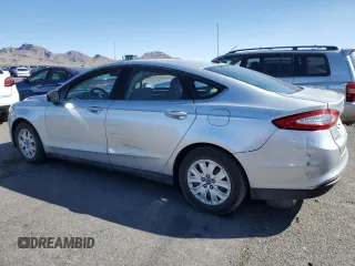 2013 Ford Fusion S with VIN 3FA6P0G77DR215850, listed as a Copart auction lot 52010685 with 115,044 mi miles and Salvage Title. Bid and sale history available at carsss.com. Image 2.
