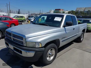 2001 Dodge Ram 1500 with VIN 3B7HC13Y81G751619, listed as a IAAI auction lot 41997208 with 125,555 mi miles. Bid and sale history available at carsss.com. Image 2.