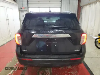 2021 Ford Explorer XLT with VIN 1FMSK8DH1MGB87422, listed as a Copart auction lot 52483205 with 52,479 mi miles and Clean Title. Bid and sale history available at DreamBid. Image 6.