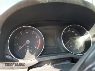 2017 Volkswagen Passat SE z VIN 1VWBT7A32HC018878, wystawiony jako Copart lot #53029885 z przebiegiem Nie podano mil oraz Szkoda całkowita • Salvage title. Historia ofert i sprzedaży dostępna na DreamBid. Obrazek 9.