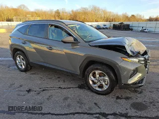 2024 Hyundai Tucson SEL with VIN 5NMJBCDE3RH428390, listed as a Copart auction lot 80221724 with 9,303 mi miles and Clean Title. Bid and sale history available at carsss.com. Image 4.