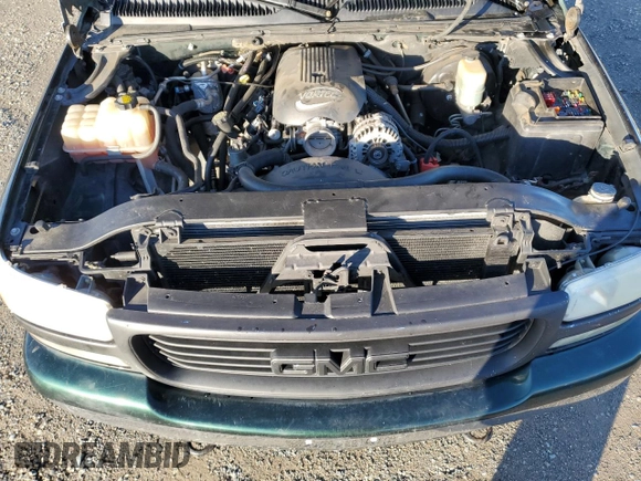 2001 GMC Yukon SLT with VIN 1GKEK13T31R208399, listed as a Copart auction lot 86766334 with 0 mi miles and Salvage Title. Bid and sale history available at carsss.com. Image 12.