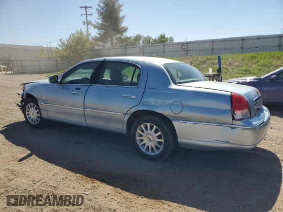 2006 Lincoln Town Car Signature z VIN 1LNHM81W36Y622915, wystawiony jako Copart lot #56097935 z przebiegiem 151 366 mil mil oraz Czysty tytuł • Clean title. Historia ofert i sprzedaży dostępna na DreamBid. Obrazek 2.