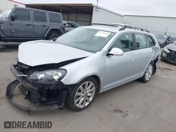 2012 Volkswagen Jetta TDI w/Sunroof & Nav z VIN 3VWPL7AJ5CM713304, wystawiony jako IAAI lot #42374538 z przebiegiem 124 648 mil mil oraz . Historia ofert i sprzedaży dostępna na DreamBid. Obrazek 2.