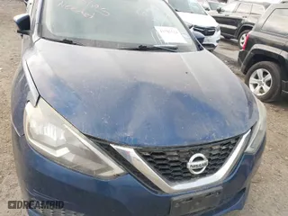 2016 Nissan Sentra SR with VIN 3N1AB7AP0GY241949, listed as a IAAI auction lot 41781514 with 197,163 mi miles. Bid and sale history available at carsss.com. Image 6.