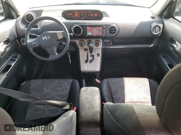 2014 Scion xB z VIN JTLZE4FE9EJ064207, wystawiony jako Copart lot #58377305 z przebiegiem 164 574 mil mil oraz Czysty tytuł • Clean title. Historia ofert i sprzedaży dostępna na DreamBid. Obrazek 8.
