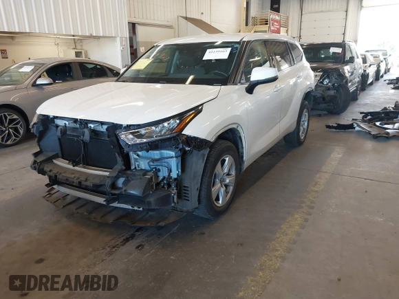 2020 Toyota Highlander LE with VIN 5TDBZRBH4LS020811, listed as a IAAI auction lot 42239163 with 88,757 mi miles and . Bid and sale history available at DreamBid. Image 2.