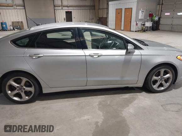 2015 Ford Fusion SE with VIN 1FA6P0HD3F5122818, listed as a IAAI auction lot 42399795 with 154,791 mi miles and . Bid and sale history available at DreamBid. Image 6.