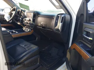 2015 Chevrolet Silverado 1500 LTZ with VIN 3GCUKSECXFG203217, listed as a IAAI auction lot 40871435 with 167,386 mi miles. Bid and sale history available at carsss.com. Image 5.