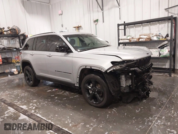 2023 Jeep Grand Cherokee Altitude with VIN 1C4RJHAGXP8882546, listed as a IAAI auction lot 41794805 with 17,071 mi miles and . Bid and sale history available at DreamBid. Image 1.