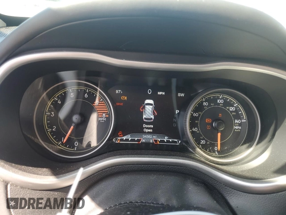 2017 Jeep Cherokee Overland with VIN 1C4PJMJS2HW584851, listed as a Copart auction lot 61738325 with 34,582 mi miles and Salvage title. Bid and sale history available at DreamBid. Image 9.