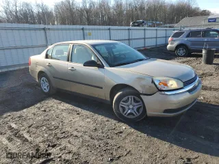 2004 Chevrolet Malibu with VIN 1G1ZS52F64F234820, listed as a Copart auction lot 86607574 with 62,928 mi miles and Salvage Title. Bid and sale history available at carsss.com. Image 4.