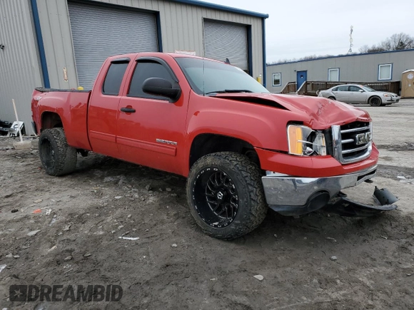 2013 GMC Sierra 1500 SLE z VIN 1GTR2VE74DZ247964, wystawiony jako Copart lot #45468895 z przebiegiem 139 226 mil mil oraz Szkoda całkowita • Salvage title. Historia ofert i sprzedaży dostępna na DreamBid. Obrazek 4.