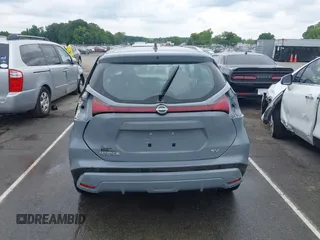 2023 Nissan Kicks SV z VIN 3N1CP5CV0PL509549, wystawiony jako IAAI lot #42314220 z przebiegiem 52 589 mil mil oraz . Historia ofert i sprzedaży dostępna na DreamBid. Obrazek 17.