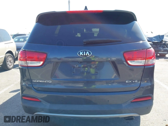 2016 Kia Sorento EX with VIN 5XYPH4A58GG047760, listed as a IAAI auction lot 41841771 with 130,102 mi miles. Bid and sale history available at carsss.com. Image 17.