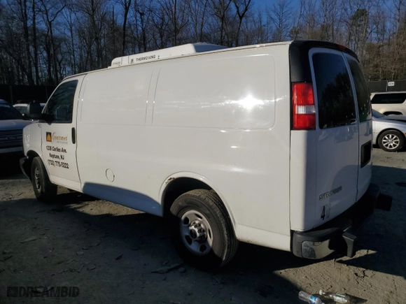 2017 GMC Savana Cargo Van with VIN 1GTW7AFF7H1908278, listed as a Copart auction lot 46902815 with 238,329 mi miles and Clean Title. Bid and sale history available at carsss.com. Image 2.