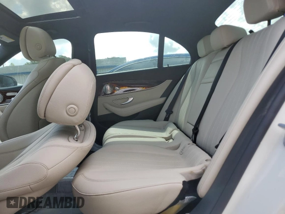 2017 Mercedes-Benz E 300 Luxury with VIN WDDZF4JB0HA010018, listed as a Copart auction lot 61529565 with Not provided miles and Salvage title. Bid and sale history available at DreamBid. Image 10.