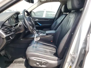 2015 BMW X5 xDrive35d z VIN 5UXKS4C55F0J98793, wystawiony jako Copart lot #56689675 z przebiegiem 192 286 mil mil oraz Czysty tytuł • Clean title. Historia ofert i sprzedaży dostępna na DreamBid. Obrazek 7.