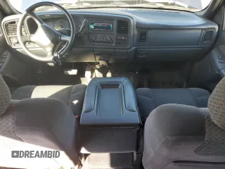 2002 Chevrolet Avalanche with VIN 3GNGK23G82G226208, listed as a Copart auction lot 73241774 with 122,231 mi miles and Salvage Title. Bid and sale history available at carsss.com. Image 8.