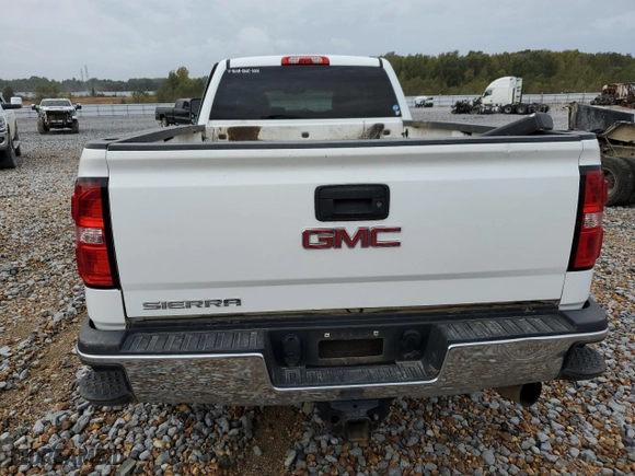 2016 GMC Sierra 3500HD with VIN 1GT42VC89GF213014, listed as a Copart auction lot 77693354 with 200,865 mi miles and Salvage Title. Bid and sale history available at carsss.com. Image 6.