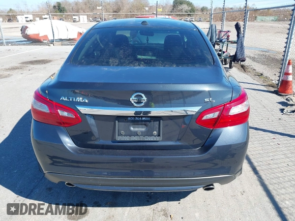 2018 Nissan Altima SR with VIN 1N4AL3AP0JC180577, listed as a IAAI auction lot 41378496 with 89,751 mi miles and . Bid and sale history available at carsss.com. Image 17.
