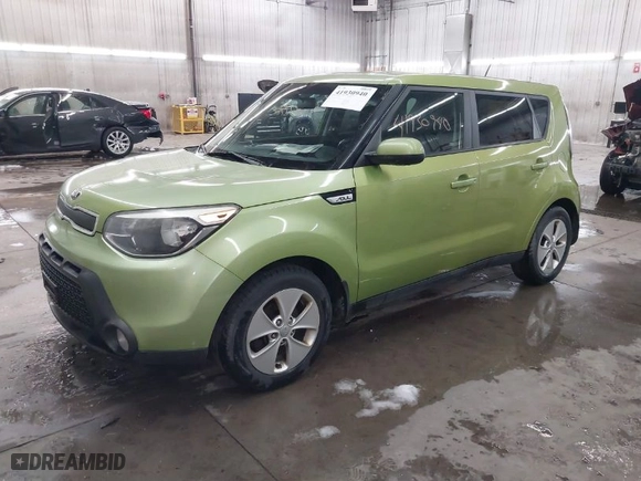 2015 Kia Soul with VIN KNDJN2A24F7752883, listed as a IAAI auction lot 41930940 with 224,713 mi miles. Bid and sale history available at carsss.com. Image 2.