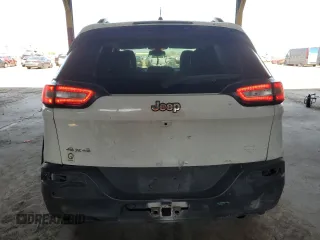 2018 Jeep Cherokee Latitude Plus with VIN 1C4PJMLX8JD549497, listed as a Copart auction lot 59766055 with 78,563 mi miles and Salvage title. Bid and sale history available at DreamBid. Image 6.