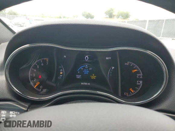 2019 Jeep Grand Cherokee Laredo E with VIN 1C4RJEAG4KC816725, listed as a Copart auction lot 64466815 with 84,763 mi miles and Salvage title. Bid and sale history available at DreamBid. Image 9.