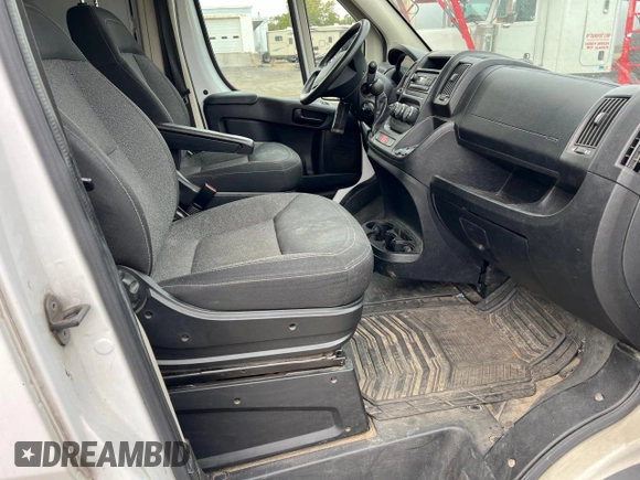 2016 Ram ProMaster Cargo with VIN 3C6TRVAG6GE116730, listed as a Copart auction lot 86223894 with 214,354 mi miles and Clean Title. Bid and sale history available at DreamBid. Image 5.