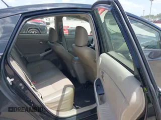 2014 Toyota Prius Four z VIN JTDKN3DU0E0384197, wystawiony jako IAAI lot #42519799 z przebiegiem 511 035 mil mil oraz . Historia ofert i sprzedaży dostępna na DreamBid. Obrazek 8.