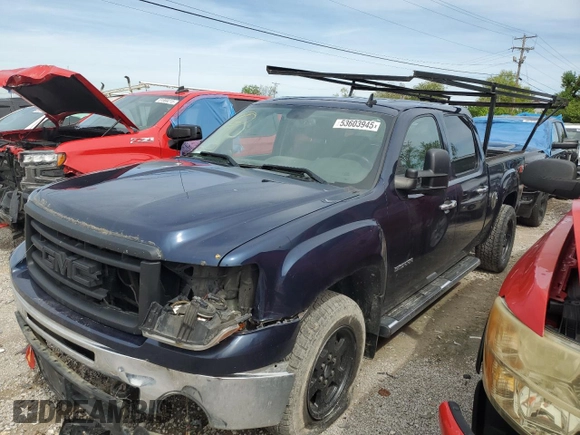 2010 GMC Sierra 1500 SLE z VIN 3GTRKVE39AG126906, wystawiony jako Copart lot #53603945 z przebiegiem 149 979 mil mil oraz Szkoda całkowita • Salvage title. Historia ofert i sprzedaży dostępna na DreamBid. Obrazek 1.