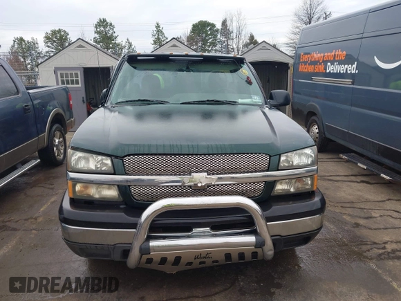 2004 Chevrolet Silverado 1500 LS with VIN 1GCEC14T04Z302610, listed as a IAAI auction lot 41292673 with 135,178 mi miles. Bid and sale history available at carsss.com. Image 12.